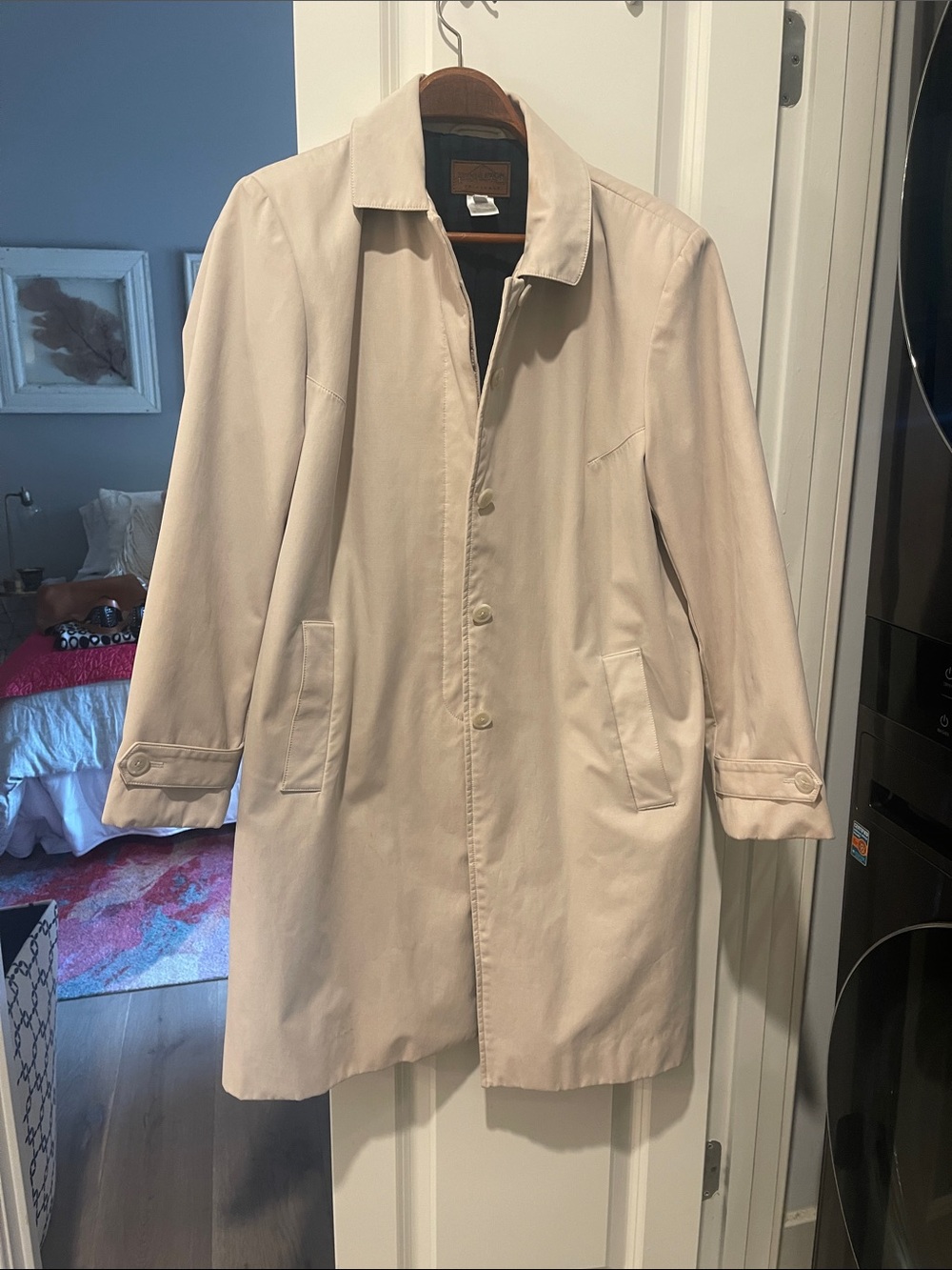Light Beige Women’s  Classic Trench Coat